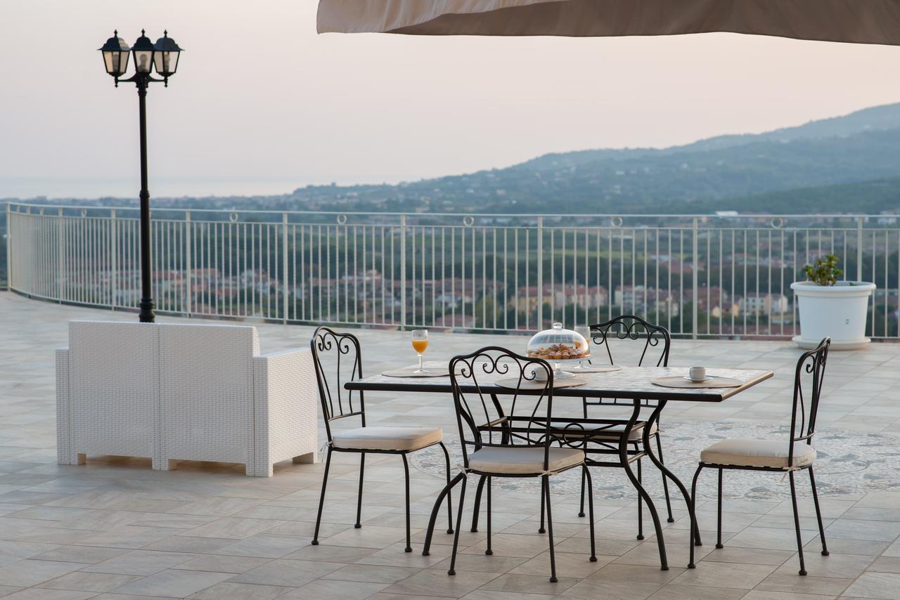 Villa Marchesa Castelnuovo Cilento Exterior photo